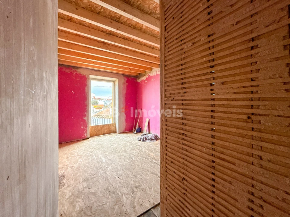 Prédio para Venda em Abrantes (São Vicente e São João) e Alferrarede Foto 5