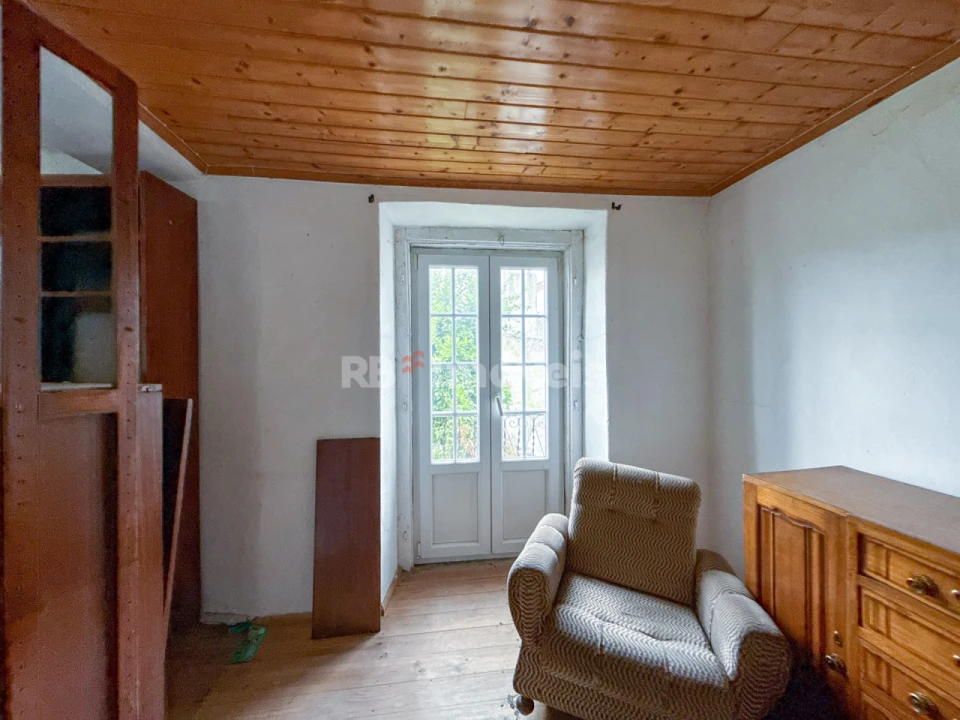 Prédio para Venda em Abrantes (São Vicente e São João) e Alferrarede Foto 2