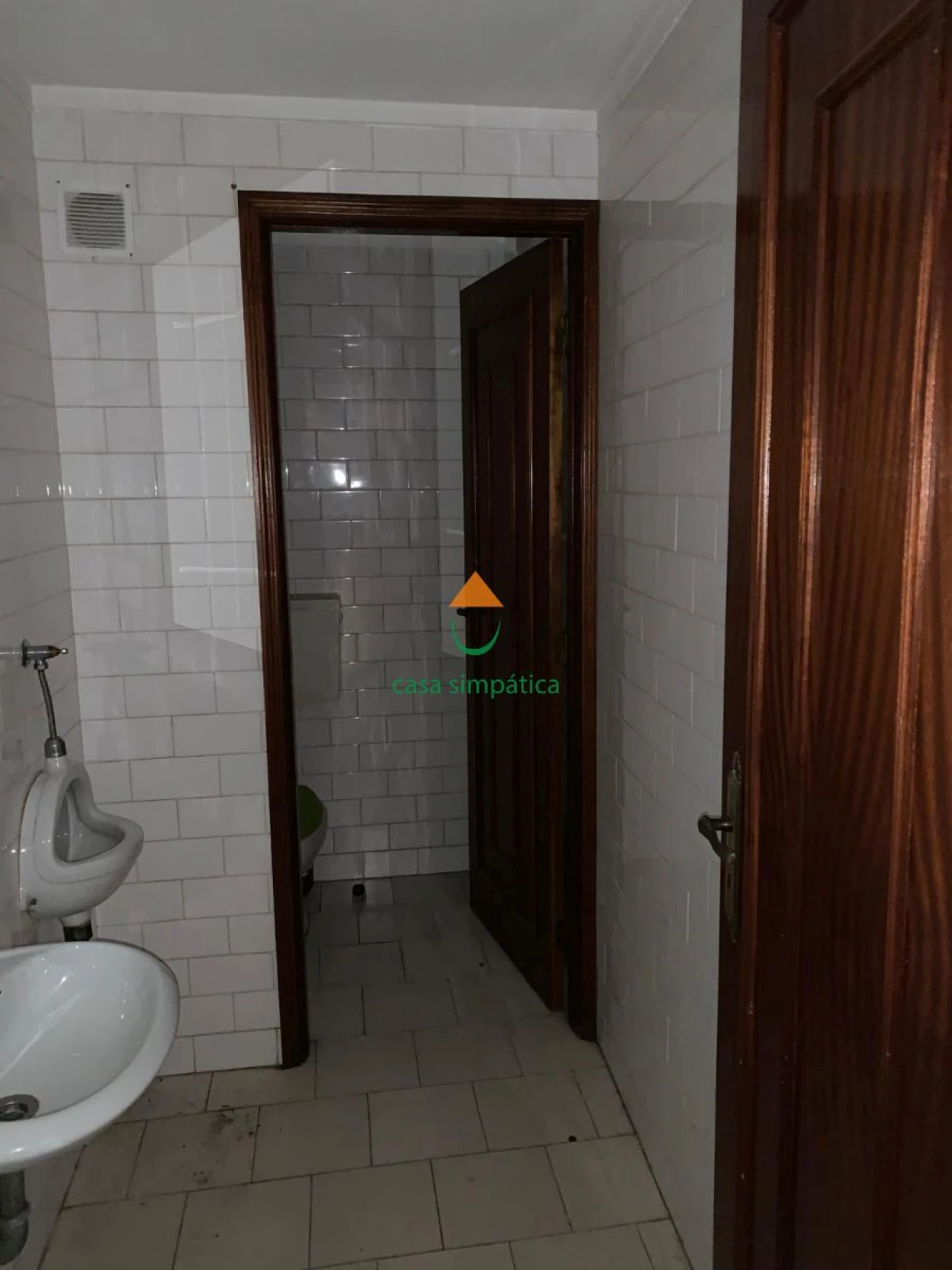 Loja para Arrendamento em Fânzeres e São Pedro da Cova Foto 6