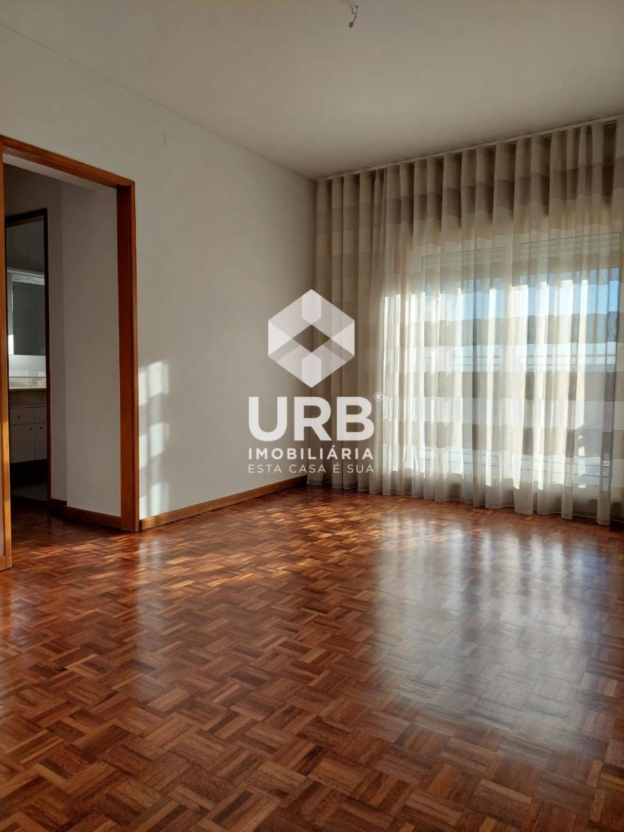 Apartamento T3 para Arrendamento em Braga (São José de São Lázaro e São João do Souto) Foto 6