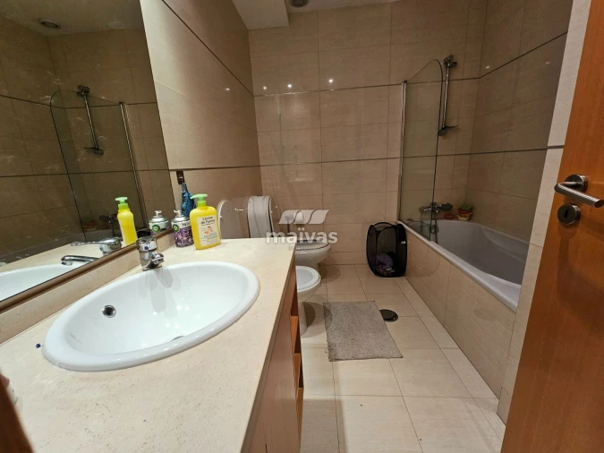 Apartamento T2 para Arrendamento em Rio Tinto Foto 10