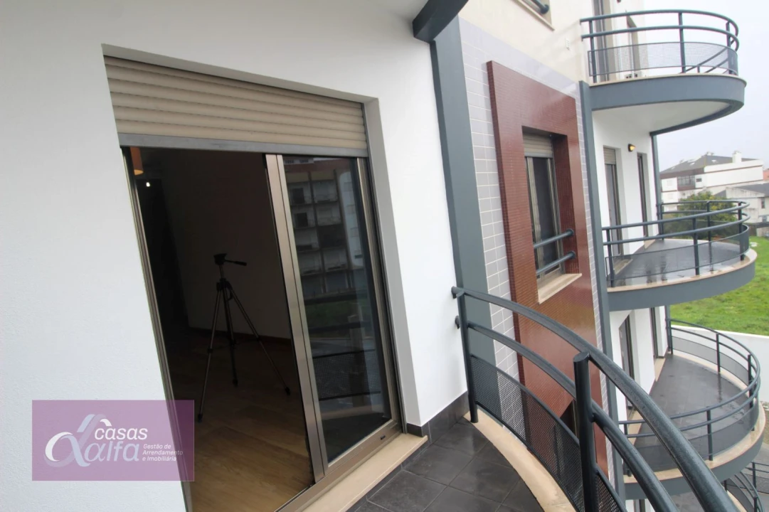 Apartamento T2 para Arrendamento em Leiria, Pousos, Barreira e Cortes Foto 15