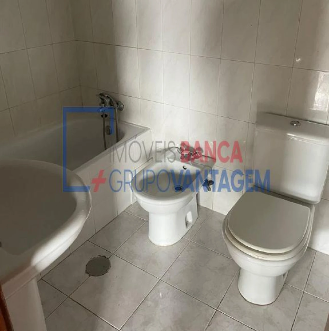 Apartamento T1 para Venda em Paço de Sousa Foto 17