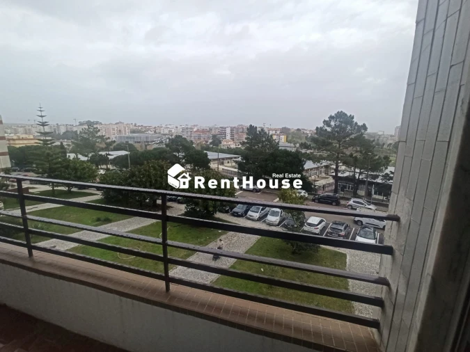 Apartamento T3 para Arrendamento em Buarcos Foto 7