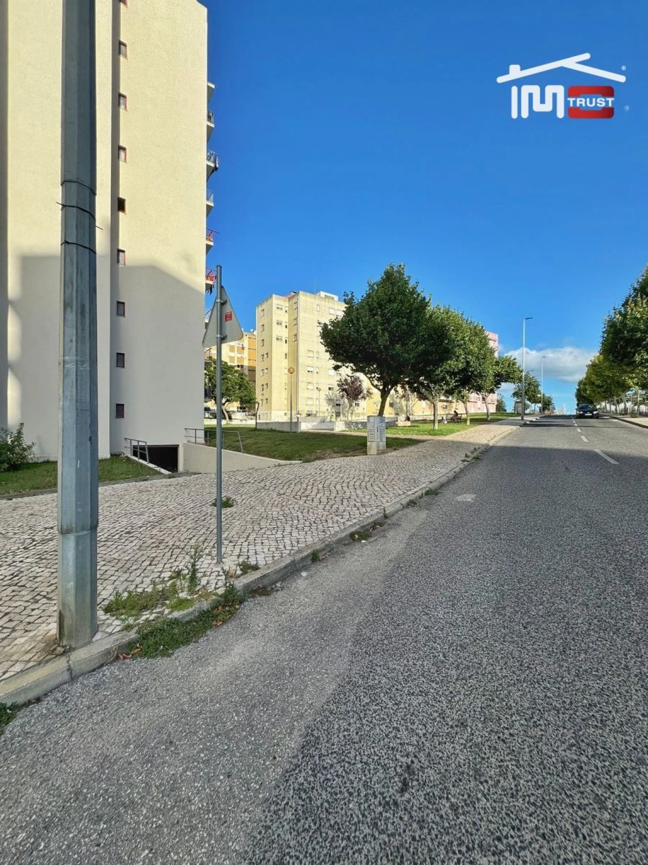 Negócio para Venda em Carregado e Cadafais Foto 2