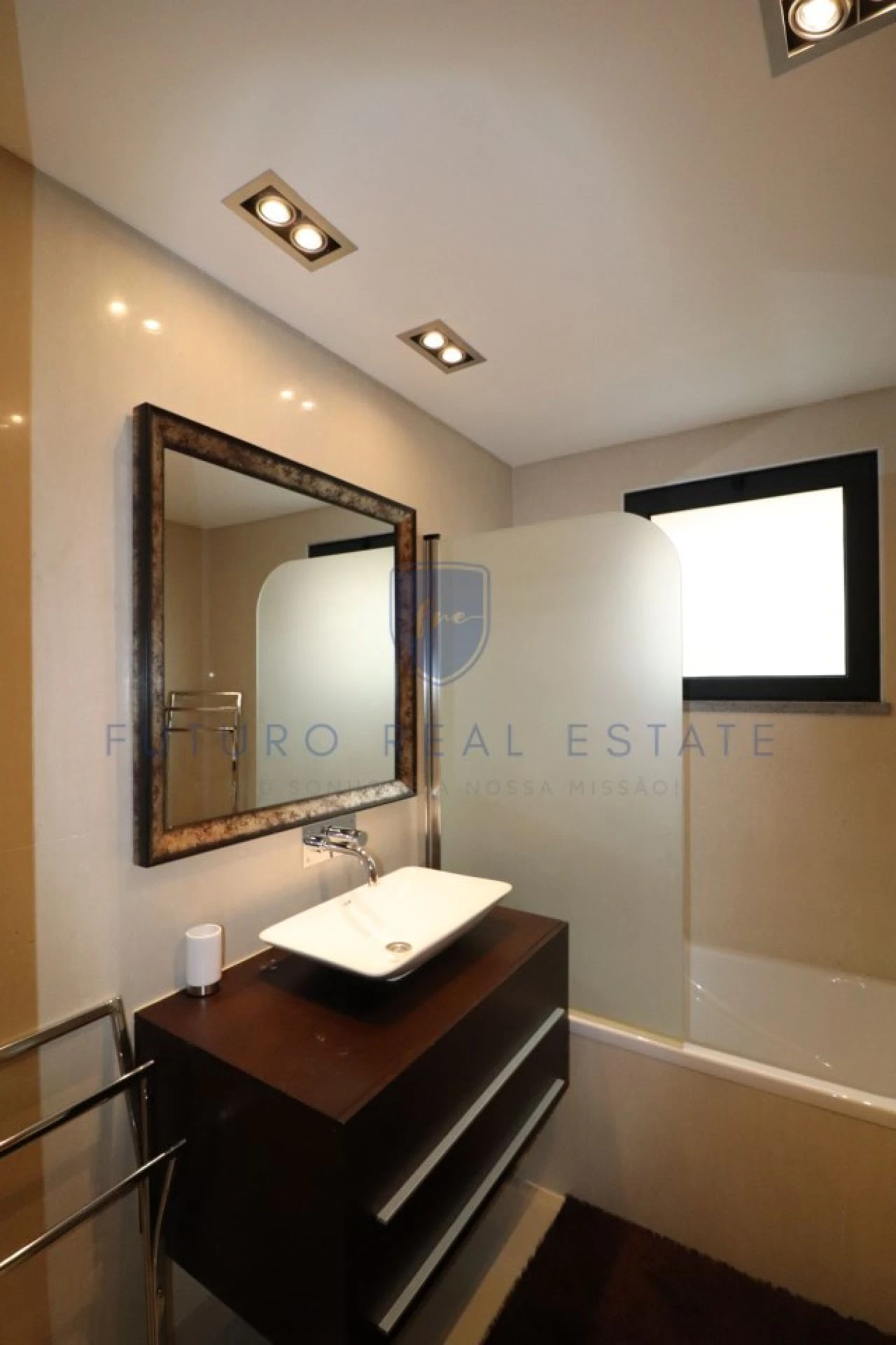 Apartamento T3 para Venda em Funchal (Santa Luzia) Foto 26