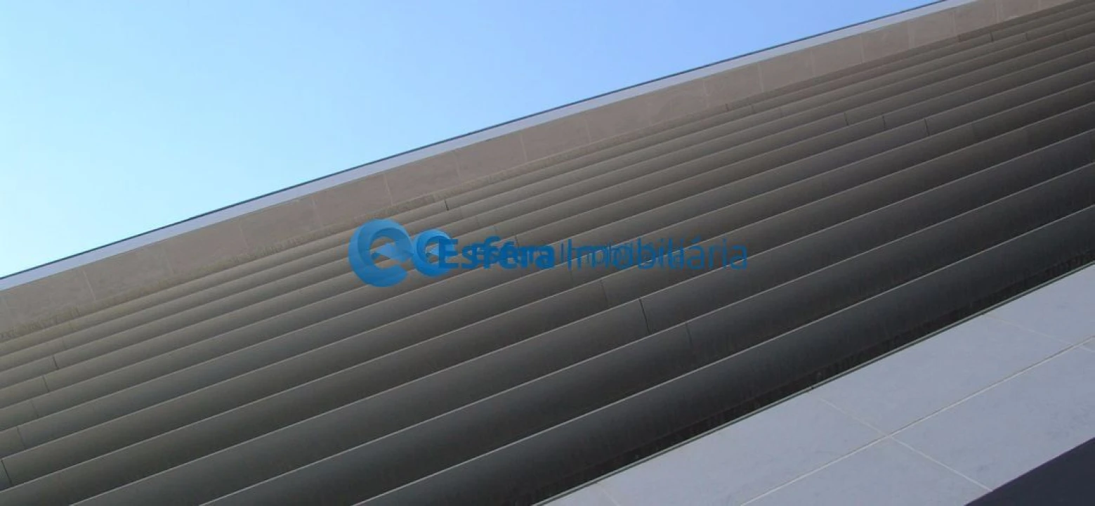 Garagem para Arrendamento em Cidade da Maia Foto 5