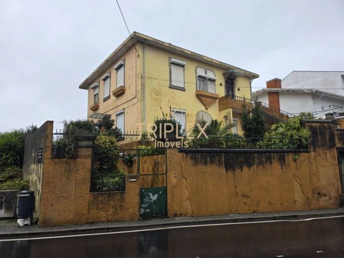 Moradia T6 para Venda em Aguas Santas Foto 5