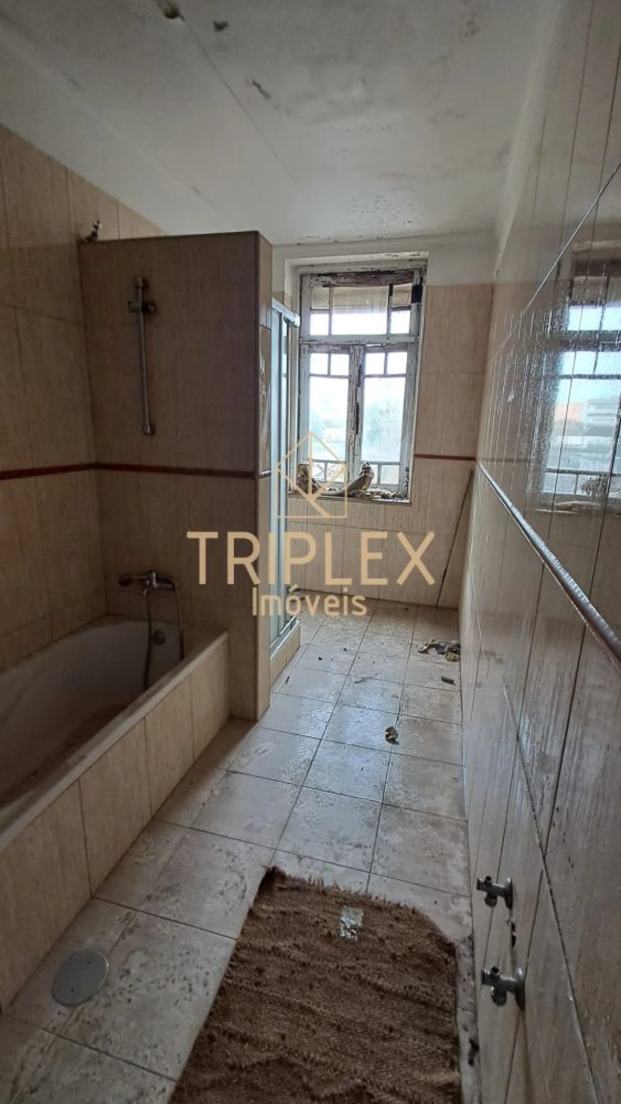 Moradia T6 para Venda em Aguas Santas Foto 14