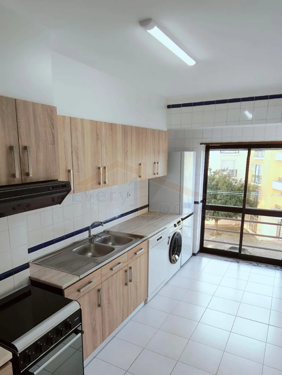 Apartamento T3 para Venda em Caldas da Rainha - Santo Onofre e Serra do Bouro Foto 4