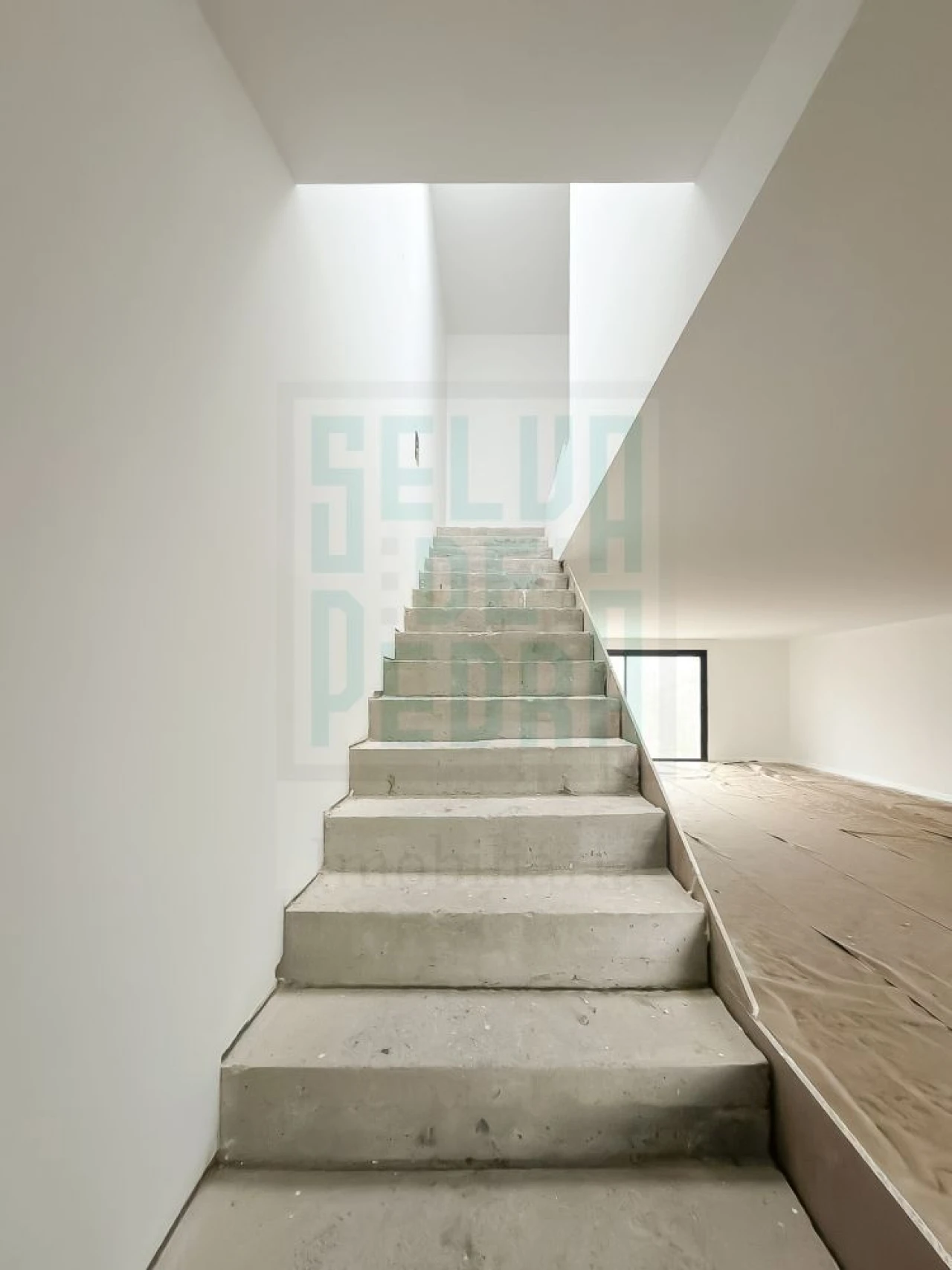 Moradia T4 para Venda em Ribeirão Foto 15