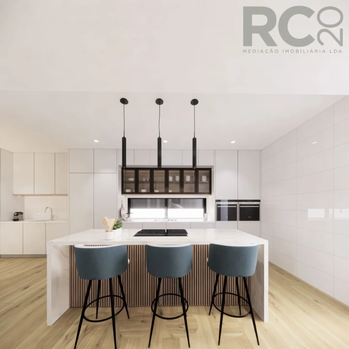 Moradia T4 para Venda em Turcifal Foto 32