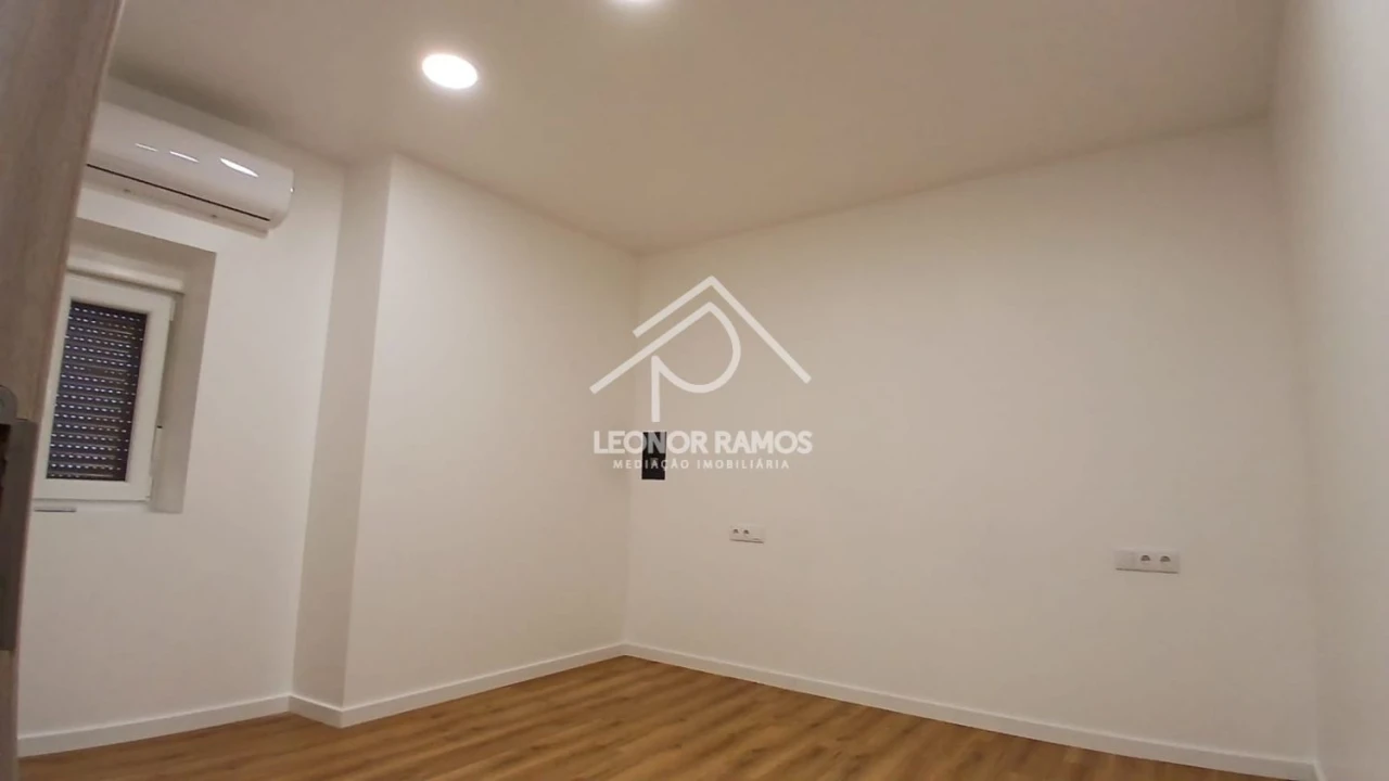 Moradia T3 para Venda em Idanha-A-Nova e Alcafozes Foto 10