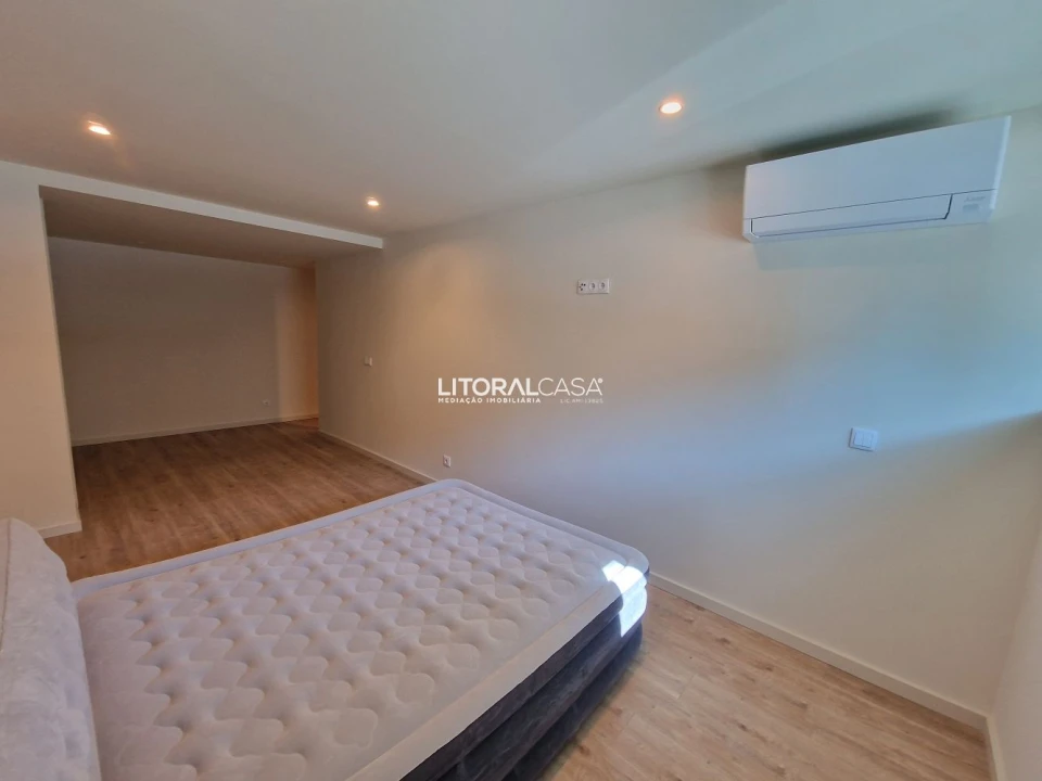 Apartamento T3 para Venda em São Bernardo Foto 25