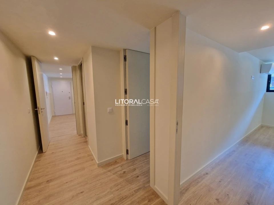 Apartamento T3 para Venda em São Bernardo Foto 22