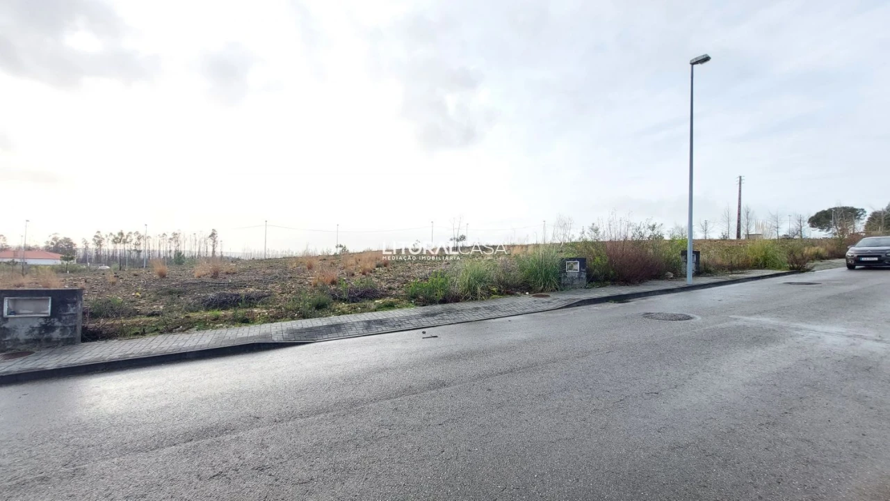 Terreno para Venda em Valongo do Vouga Foto 4