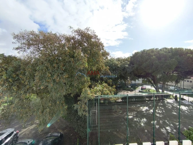 Apartamento T3 para Venda em Rio de Mouro Foto 24