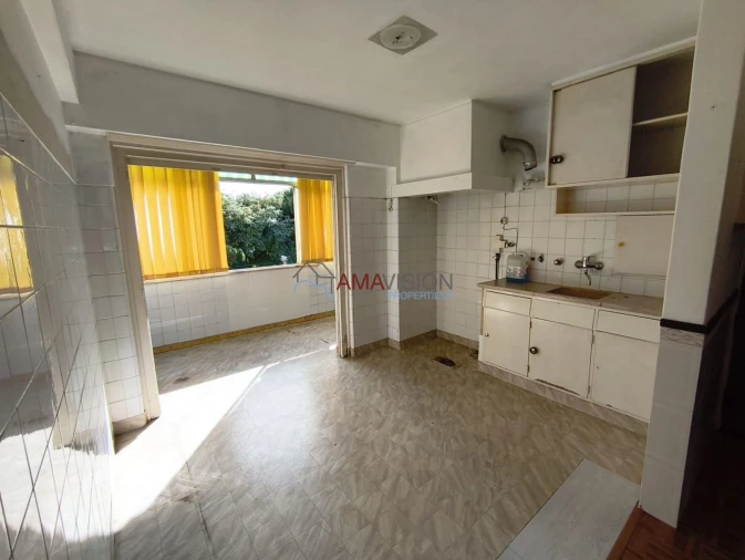 Apartamento T3 para Venda em Rio de Mouro Foto 2