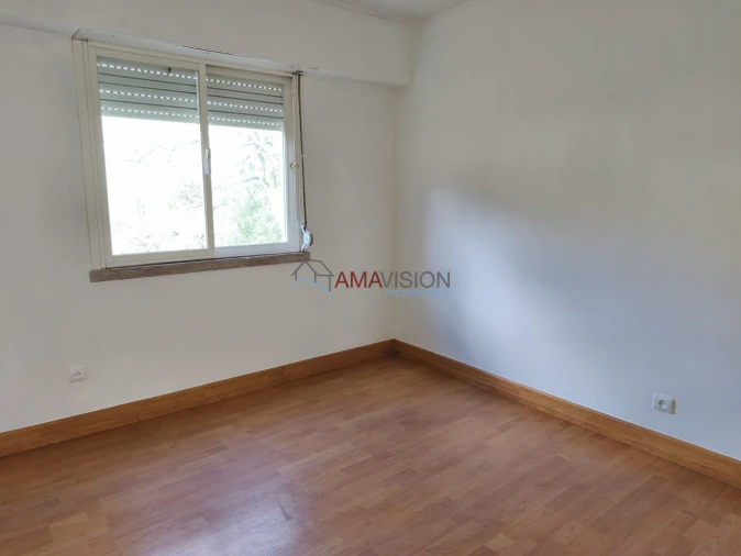 Apartamento T3 para Venda em Rio de Mouro Foto 15
