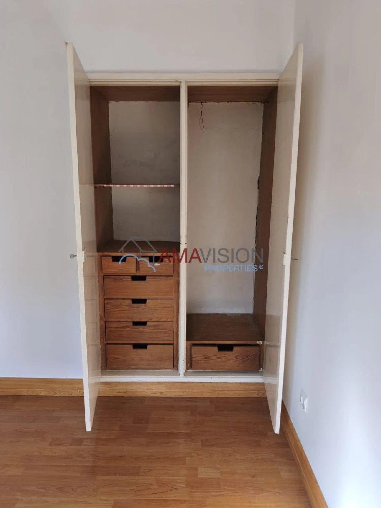 Apartamento T3 para Venda em Rio de Mouro Foto 22