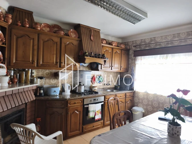 Moradia T3 para Venda em O. Azeméis, Riba-Ul, Ul, Macinhata Seixa, Madail Foto 7