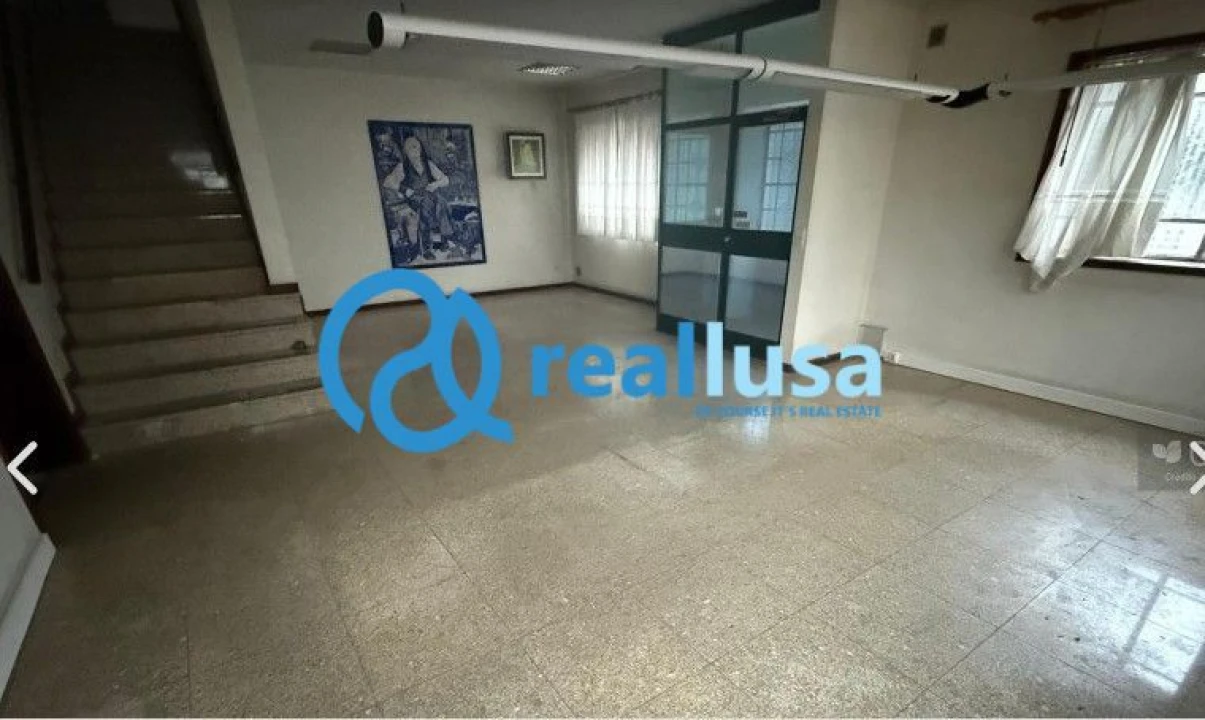 Loja para Venda em Escapães Foto 4