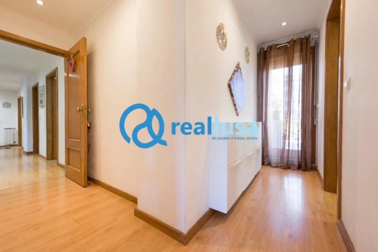 Apartamento T3 para Venda em Santa Marinha e São Pedro da Afurada Foto 17