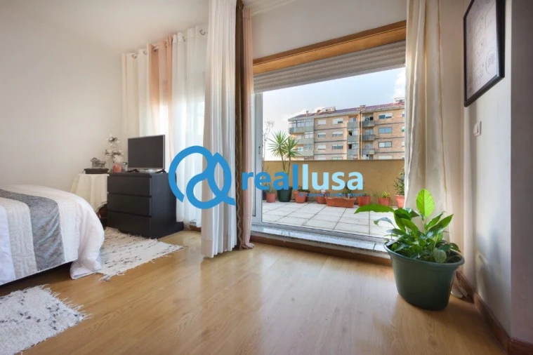 Apartamento T3 para Venda em Santa Marinha e São Pedro da Afurada Foto 9