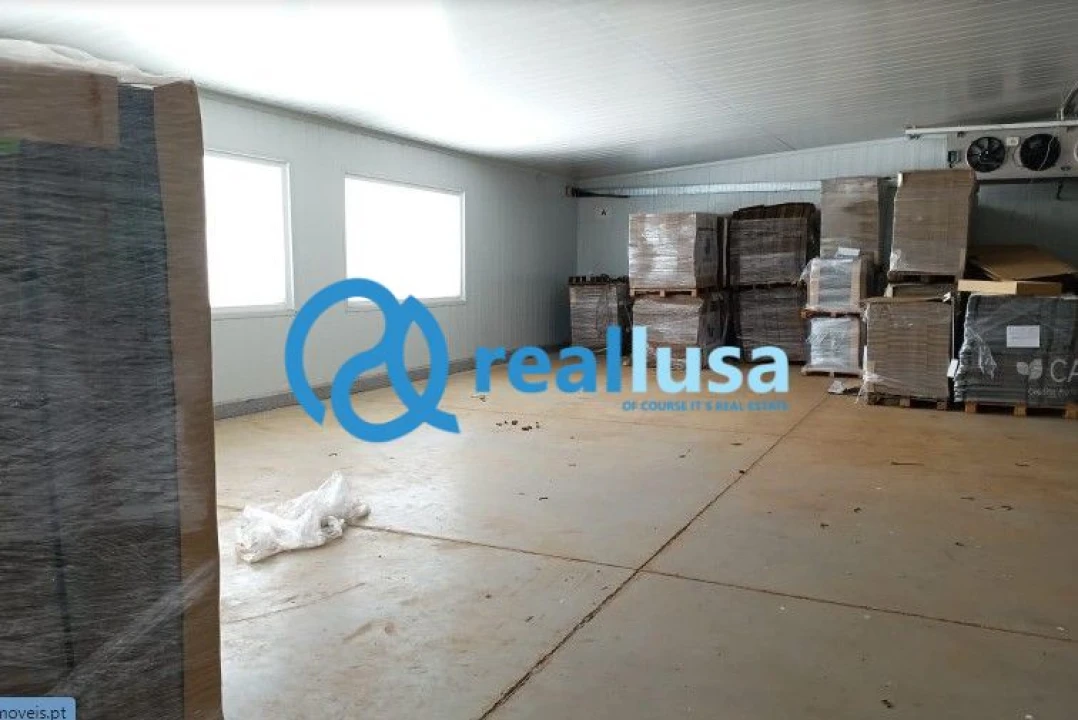 Loja para Venda em Préstimo e Macieira de Alcoba Foto 4