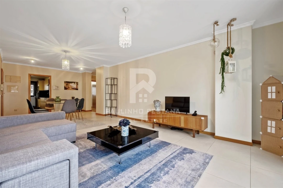 Apartamento T3 para Venda em Funchal (Santa Luzia) Foto 2