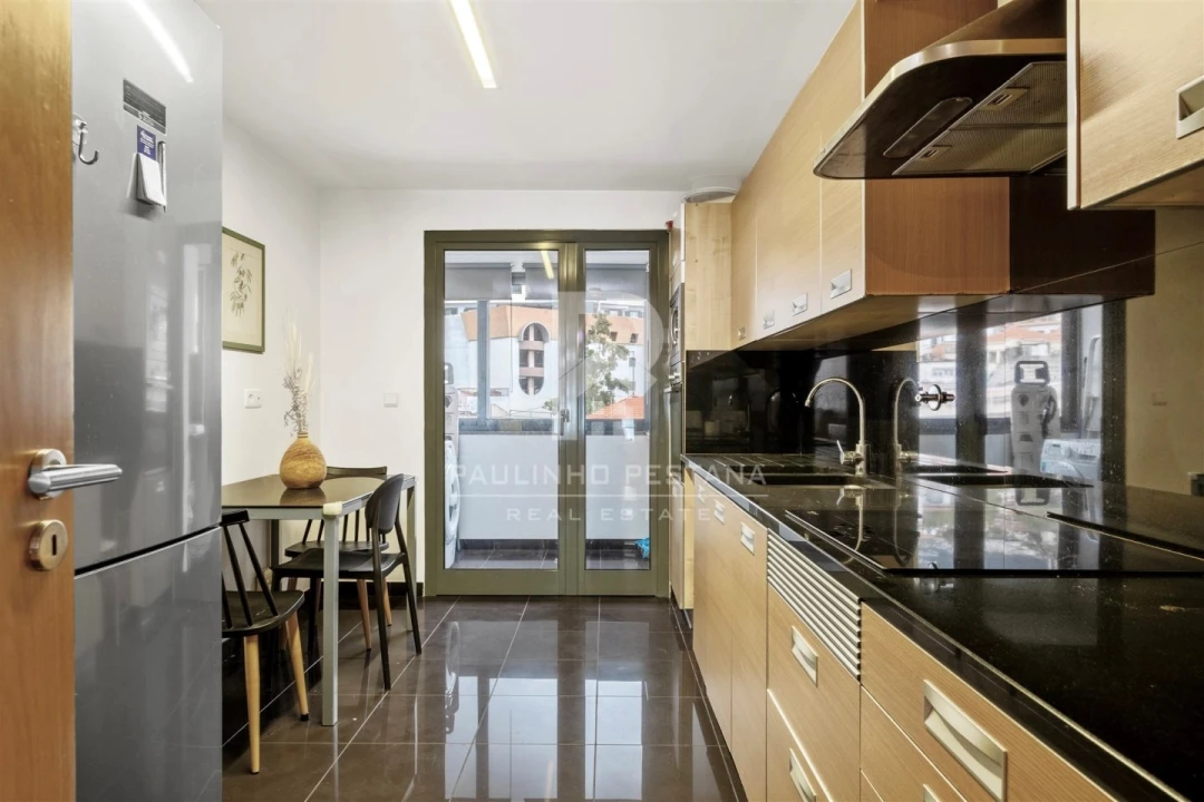 Apartamento T3 para Venda em Funchal (Santa Luzia) Foto 11