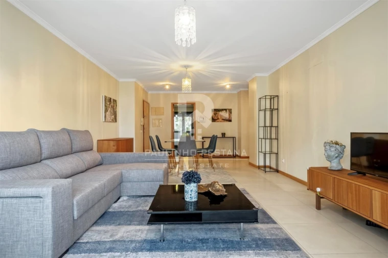 Apartamento T3 para Venda em Funchal (Santa Luzia) Foto 3