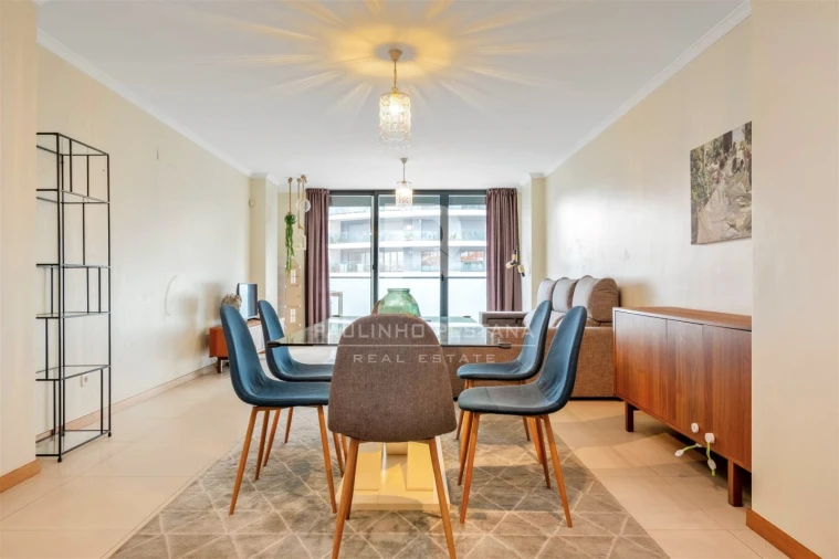 Apartamento T3 para Venda em Funchal (Santa Luzia) Foto 6