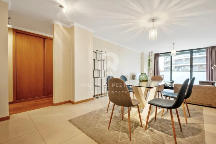 Apartamento T3 para Venda em Funchal (Santa Luzia) Foto 8