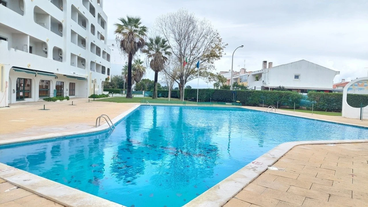 Apartamento T1 para Venda em Albufeira e Olhos de Água Foto 1