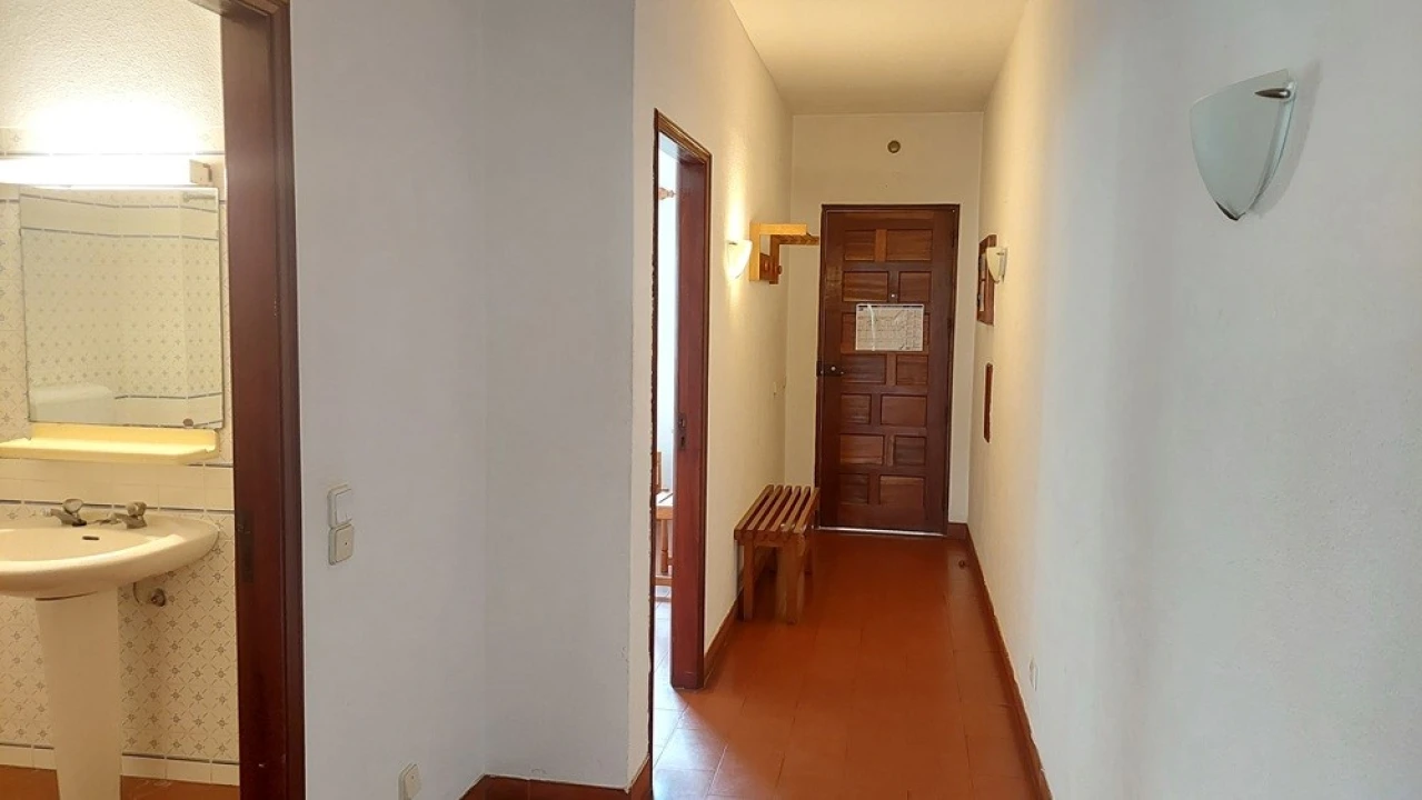 Apartamento T1 para Venda em Albufeira e Olhos de Água Foto 12