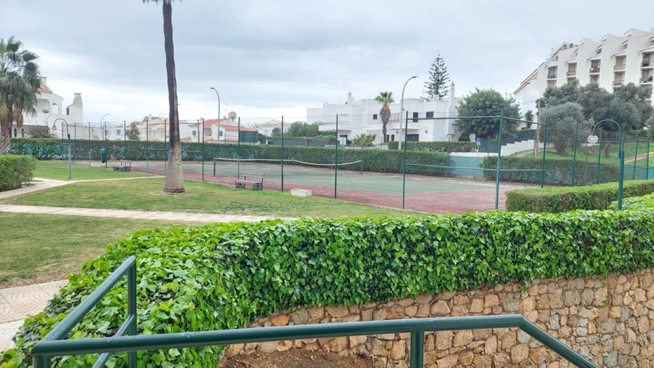 Apartamento T1 para Venda em Albufeira e Olhos de Água Foto 14