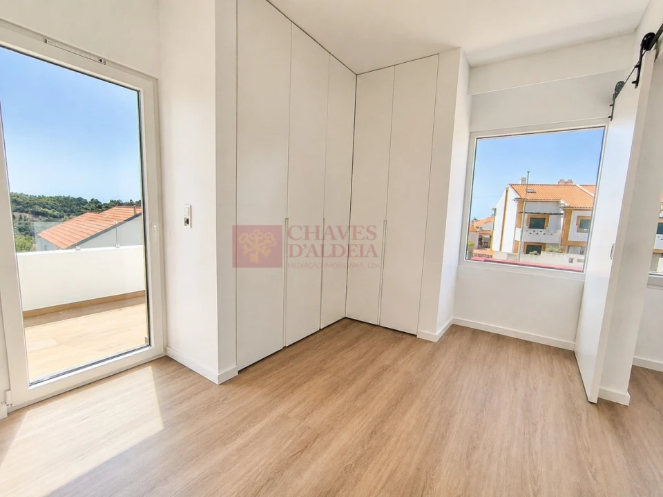 Moradia T4 para Venda em Mafra Foto 11