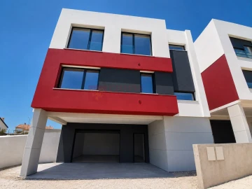 Moradia T4 para Venda em Mafra