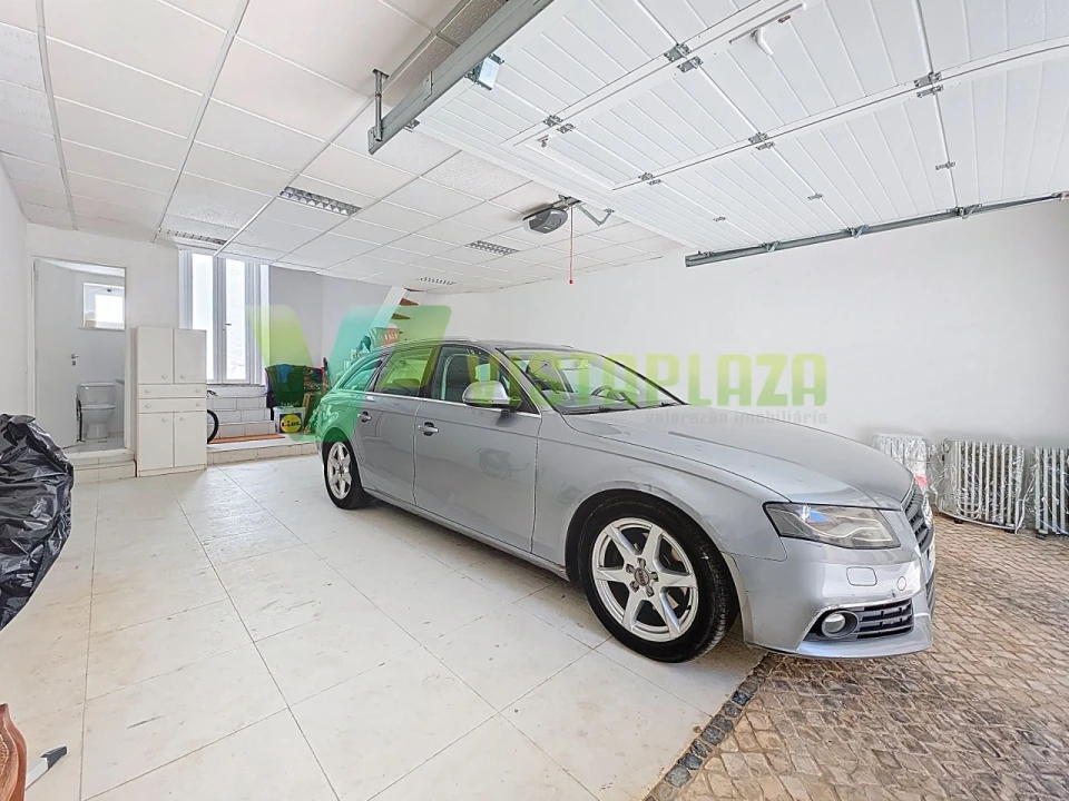 Garagem para Venda em Portimão Foto 21