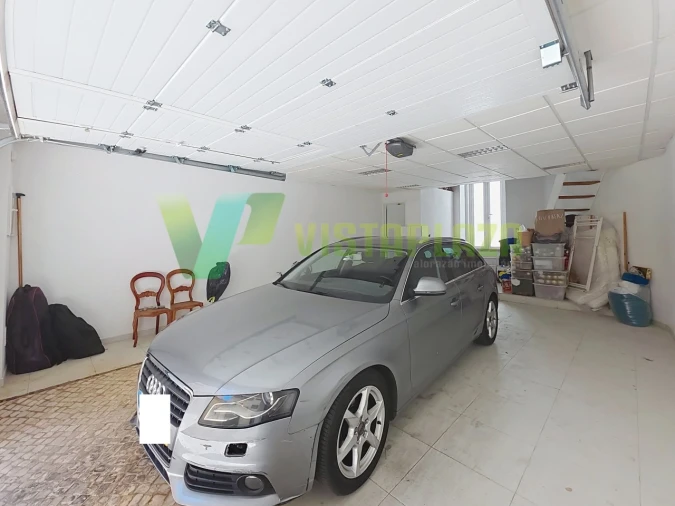 Garagem para Venda em Portimão Foto 15