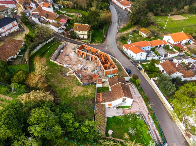 Moradia T3 para Venda em Salir de Matos Foto 12