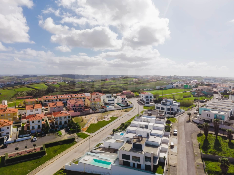 Moradia T3 para Venda em Lourinhã e Atalaia Foto 10