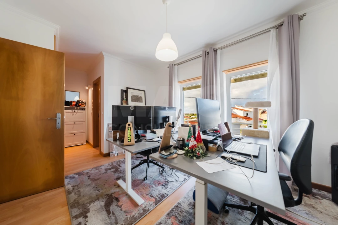 Moradia T3 para Venda em Atouguia da Baleia Foto 7