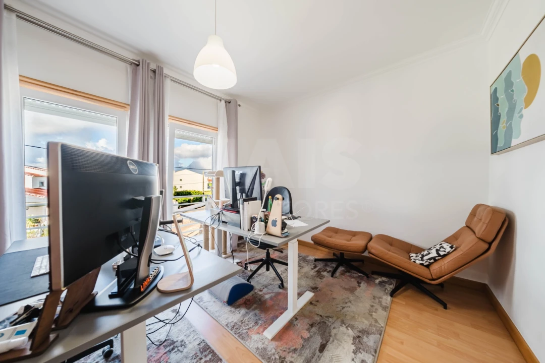 Moradia T3 para Venda em Atouguia da Baleia Foto 6