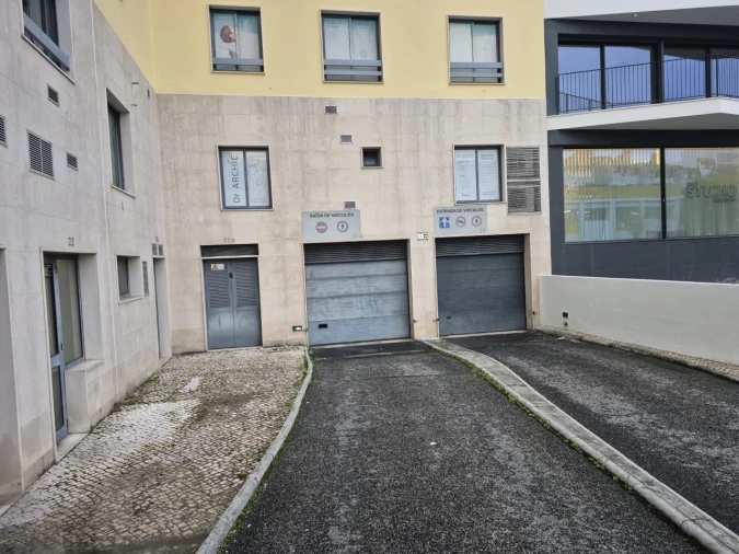 Negócio para Arrendamento em Olivais