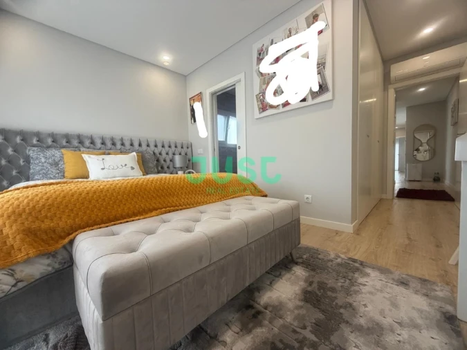 Moradia T4 para Venda em Fernao Ferro Foto 20