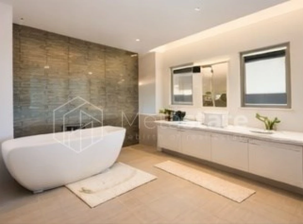 Moradia T4 para Venda em Alcabideche Foto 15