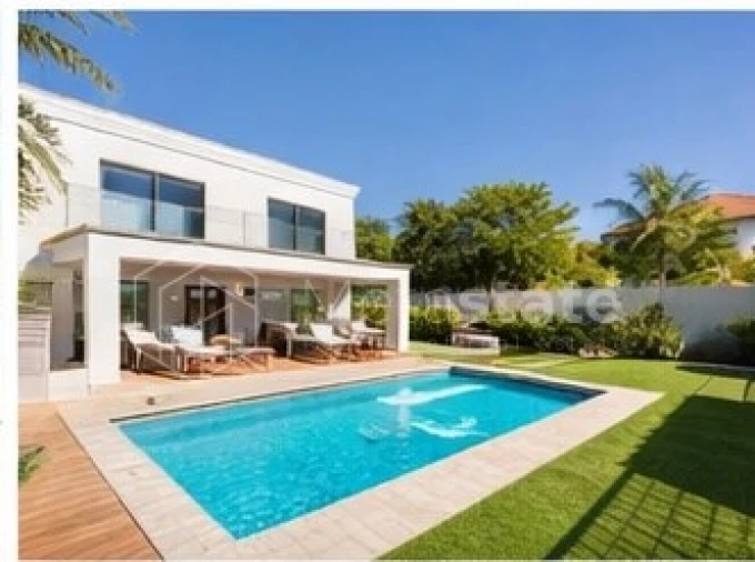 Moradia T4 para Venda em Alcabideche Foto 7