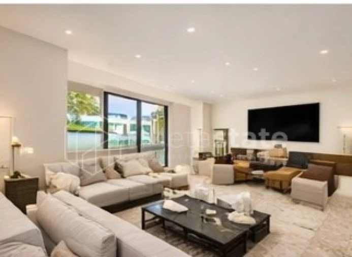 Moradia T4 para Venda em Alcabideche Foto 20